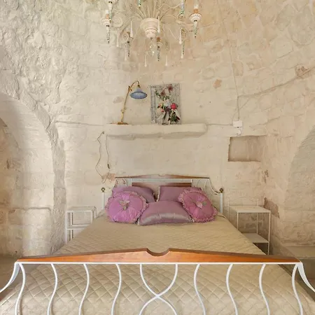 Trullo Monte Torto Ostuni