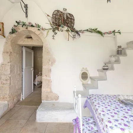 Trullo Monte Torto * Ostuni